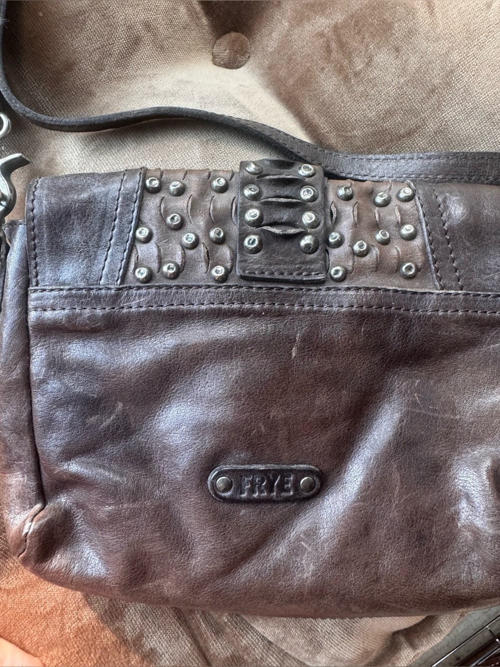 Frye Diana Leather Studded Crossbody Bag Shoulder Strap Y2K - Picture 4 of 7